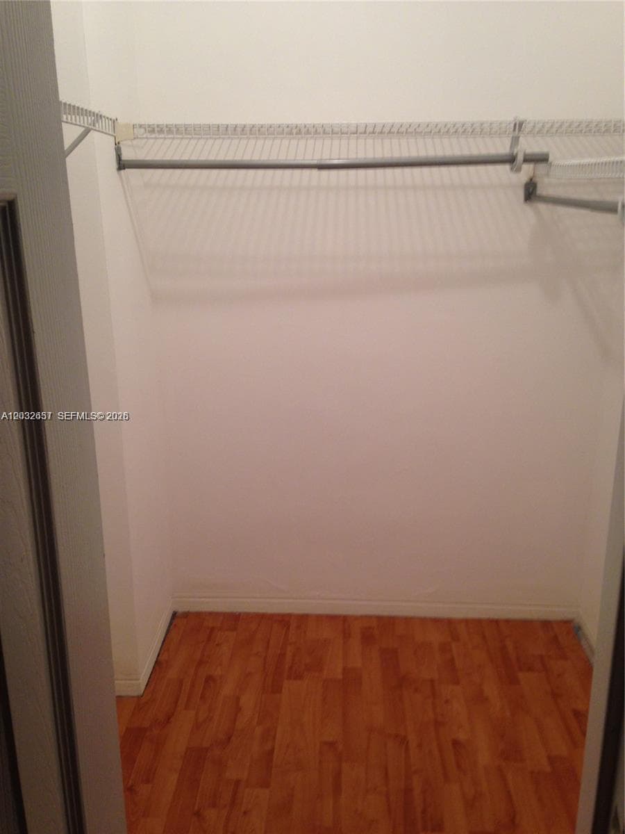 7441 Wayne Ave 2O photo 10
