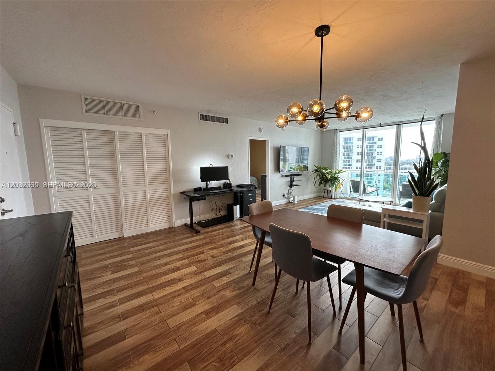 3001 S Ocean Dr 1429 photo 6