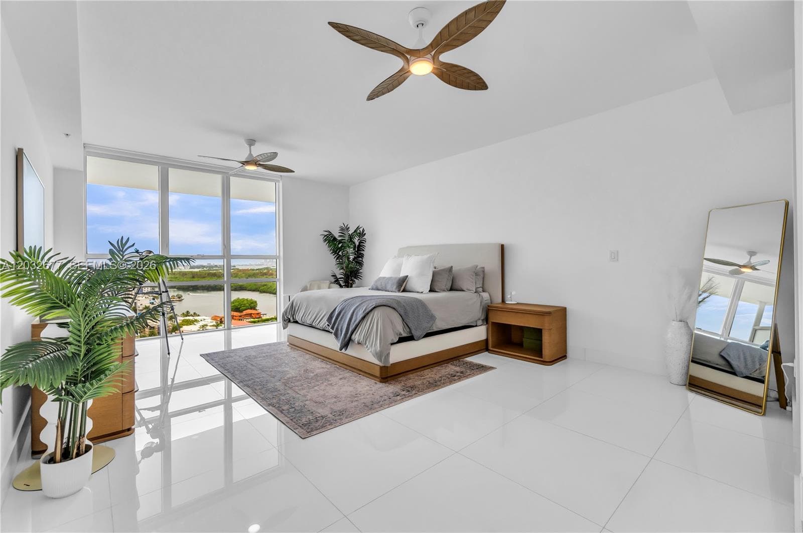 400 Sunny Isles Blvd 1917 photo 25