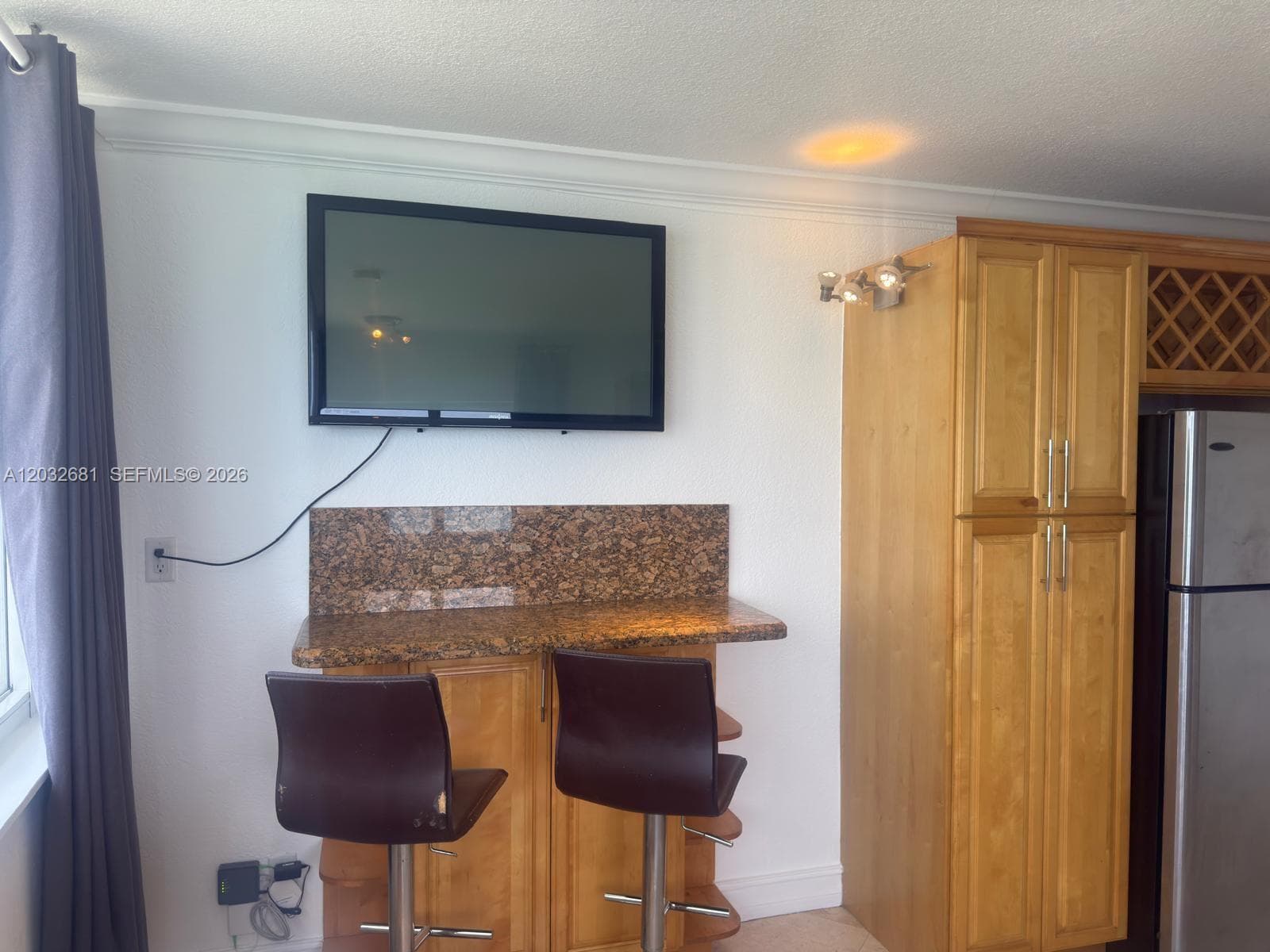 19201 Collins Ave 1044 photo 10