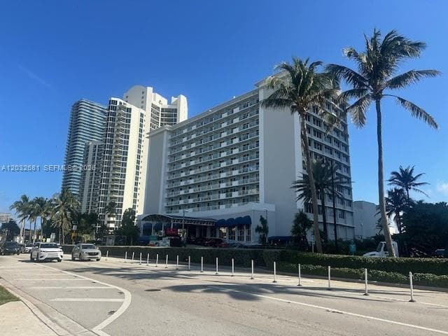 19201 Collins Ave 1044 photo 19
