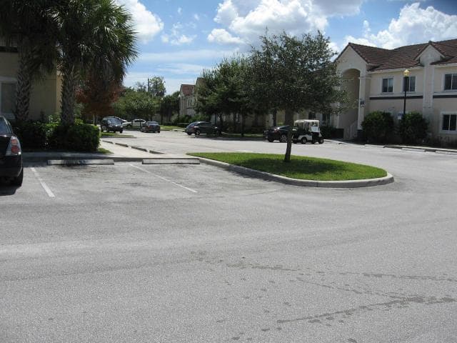 1049 Golden Lakes Boulevard 122 photo 6