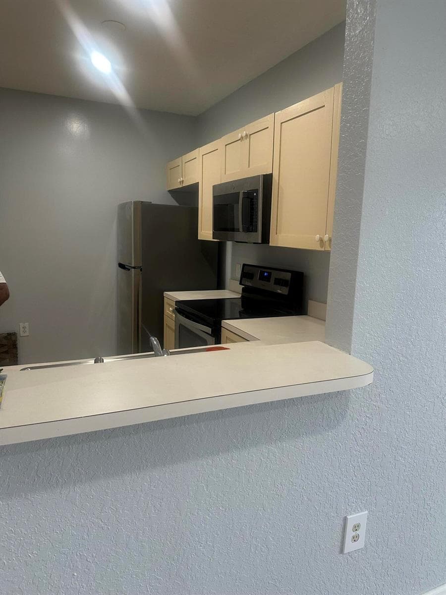 1049 Golden Lakes Boulevard 122 photo 10