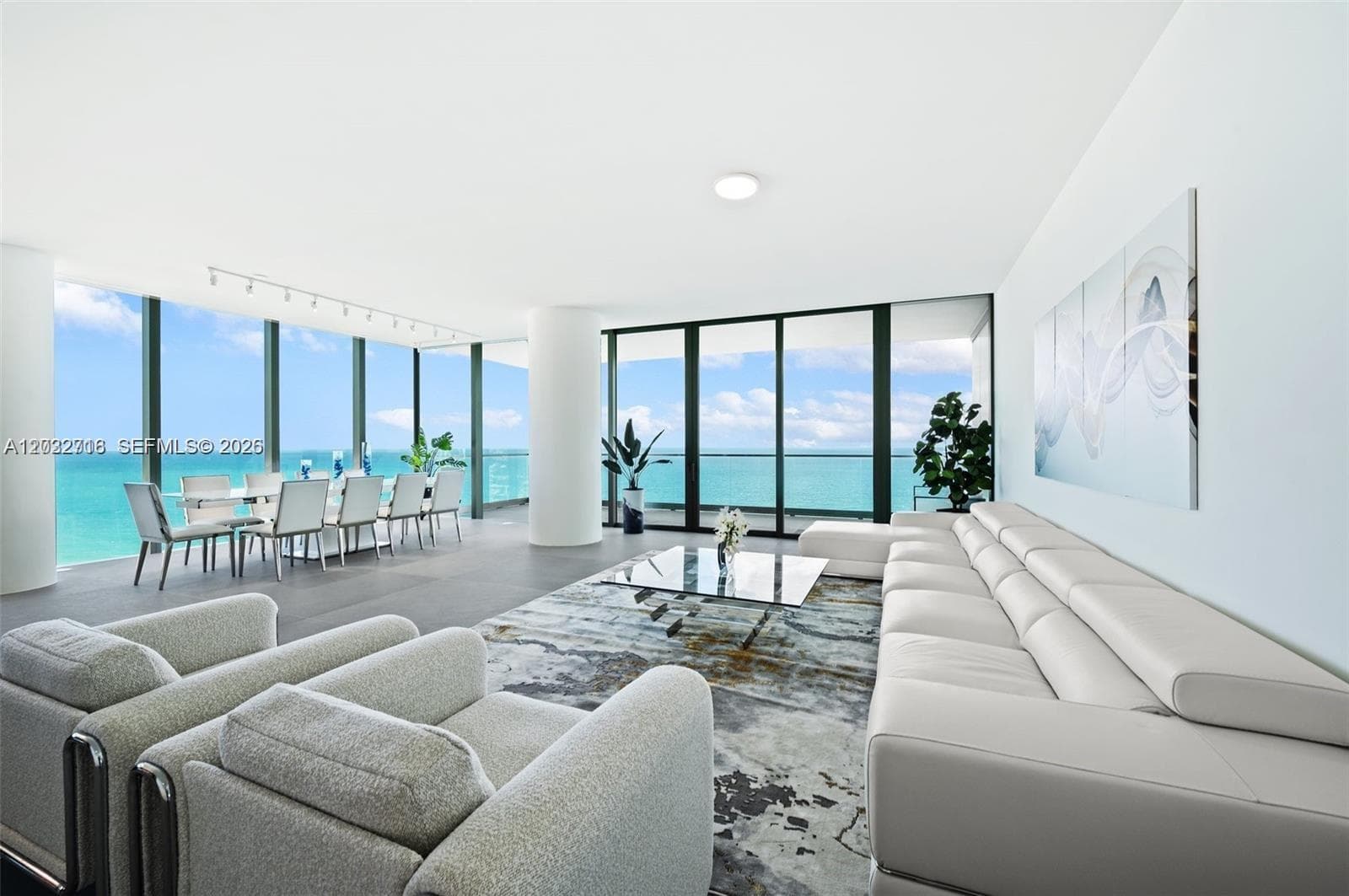2000 S Ocean Dr 25A photo 1