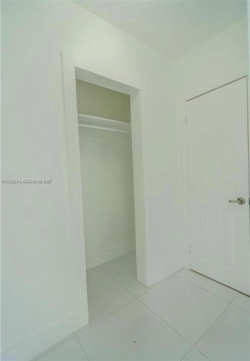 3 photo 5