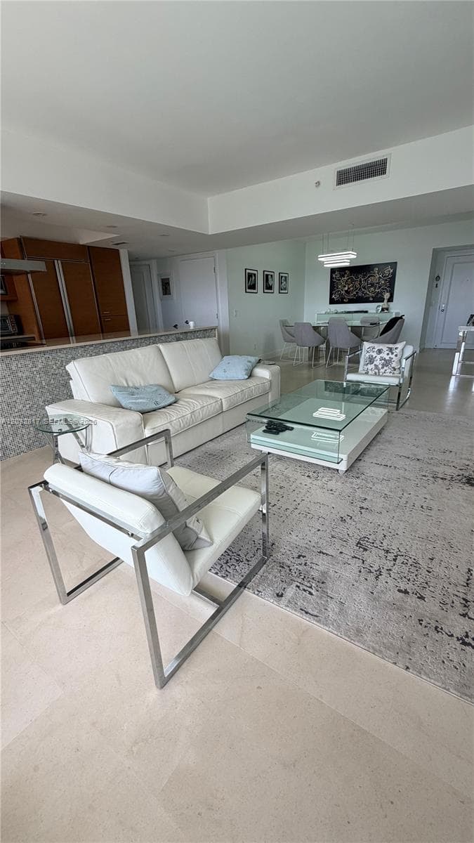 21205 Yacht Club Dr 1201 photo 14