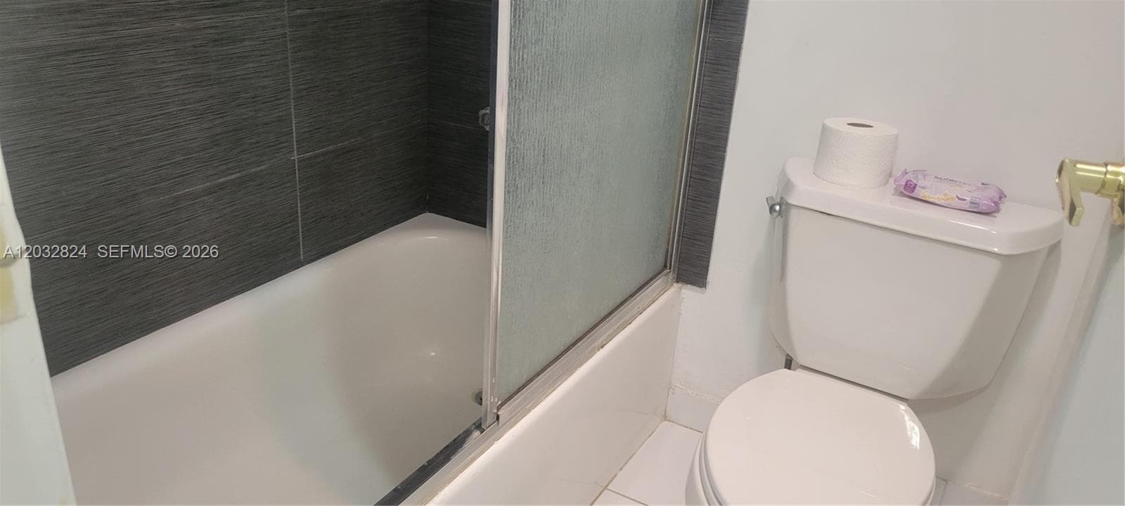 3401 N Country Club Dr 110 photo 5