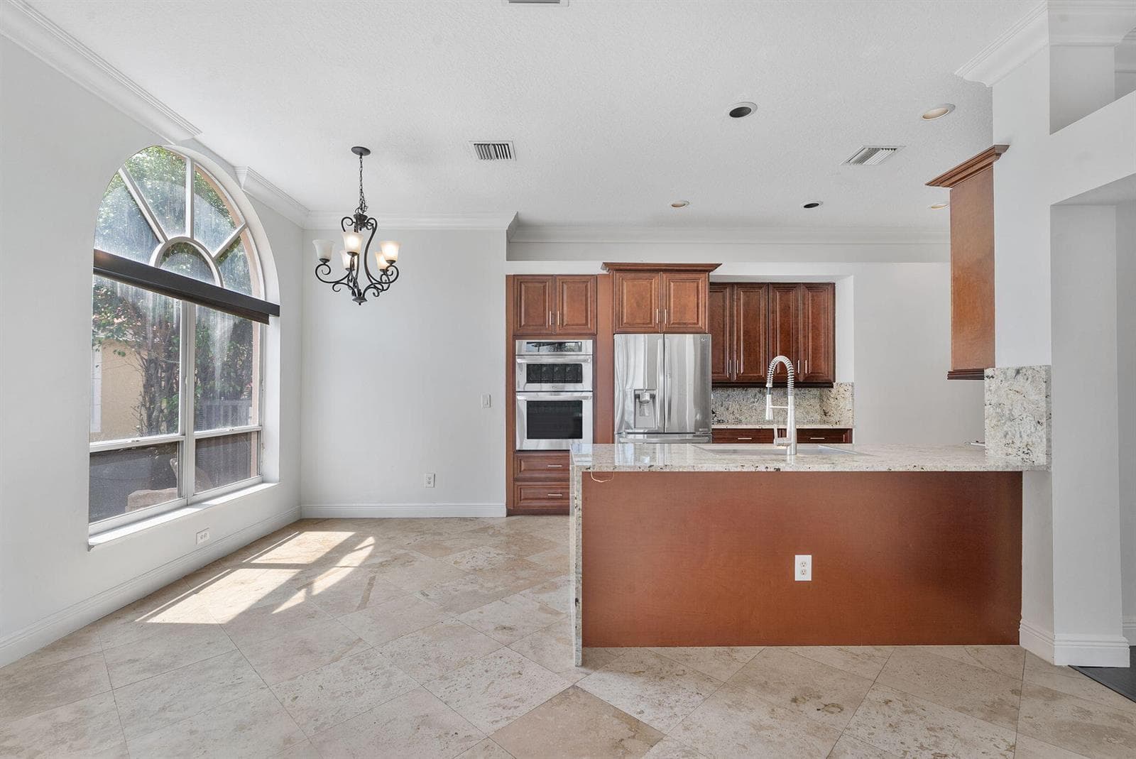 9399 Lake Serena Drive photo 12