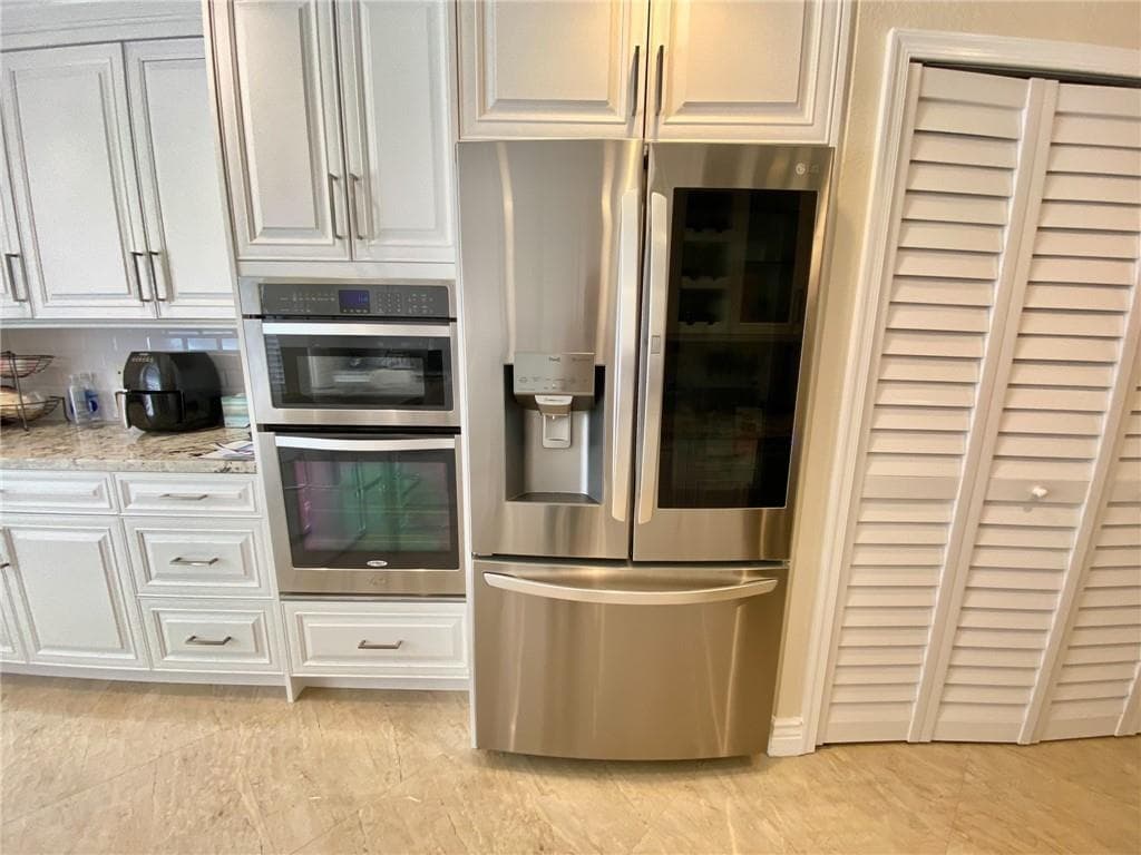 4230 N Ocean Drive photo 9
