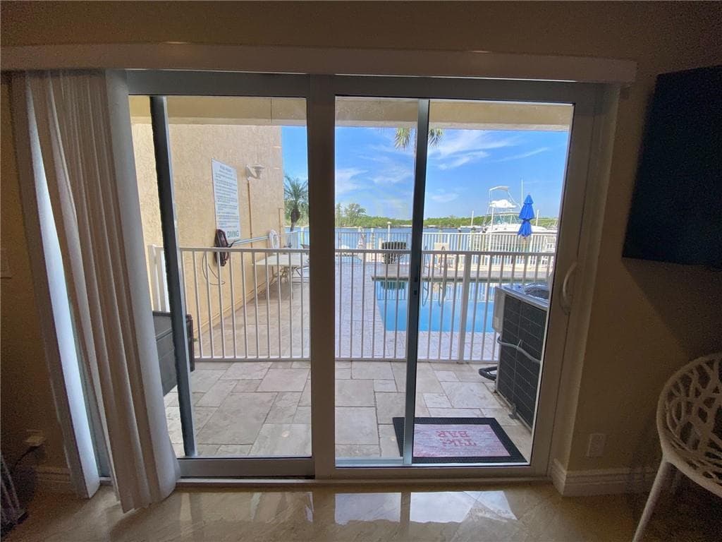 4230 N Ocean Drive photo 19
