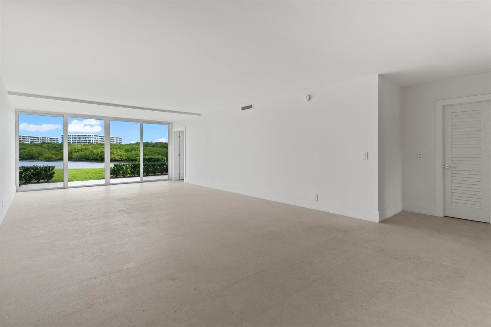 2185 Ibis Isle Road 1 photo 10