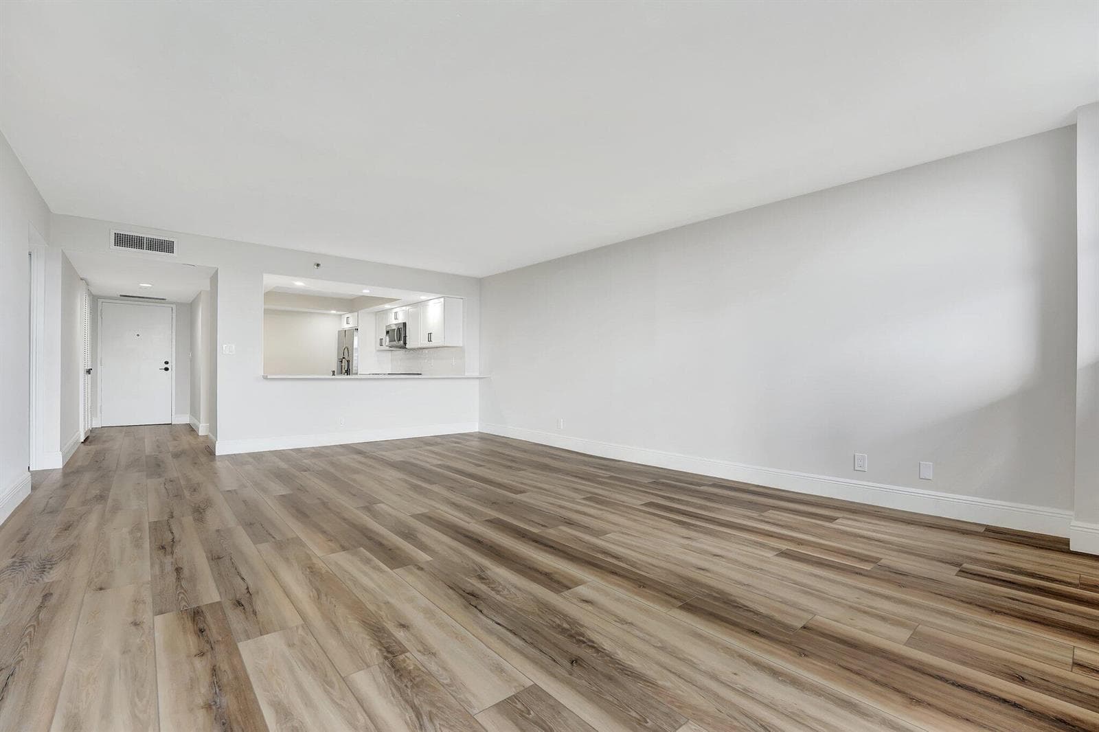 2900 NE 14th Street Causeway 602 photo 14