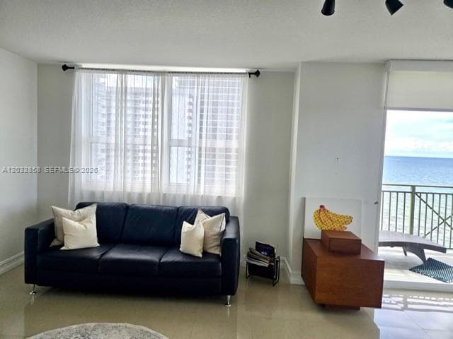 2080 S Ocean Dr 1512 photo 7