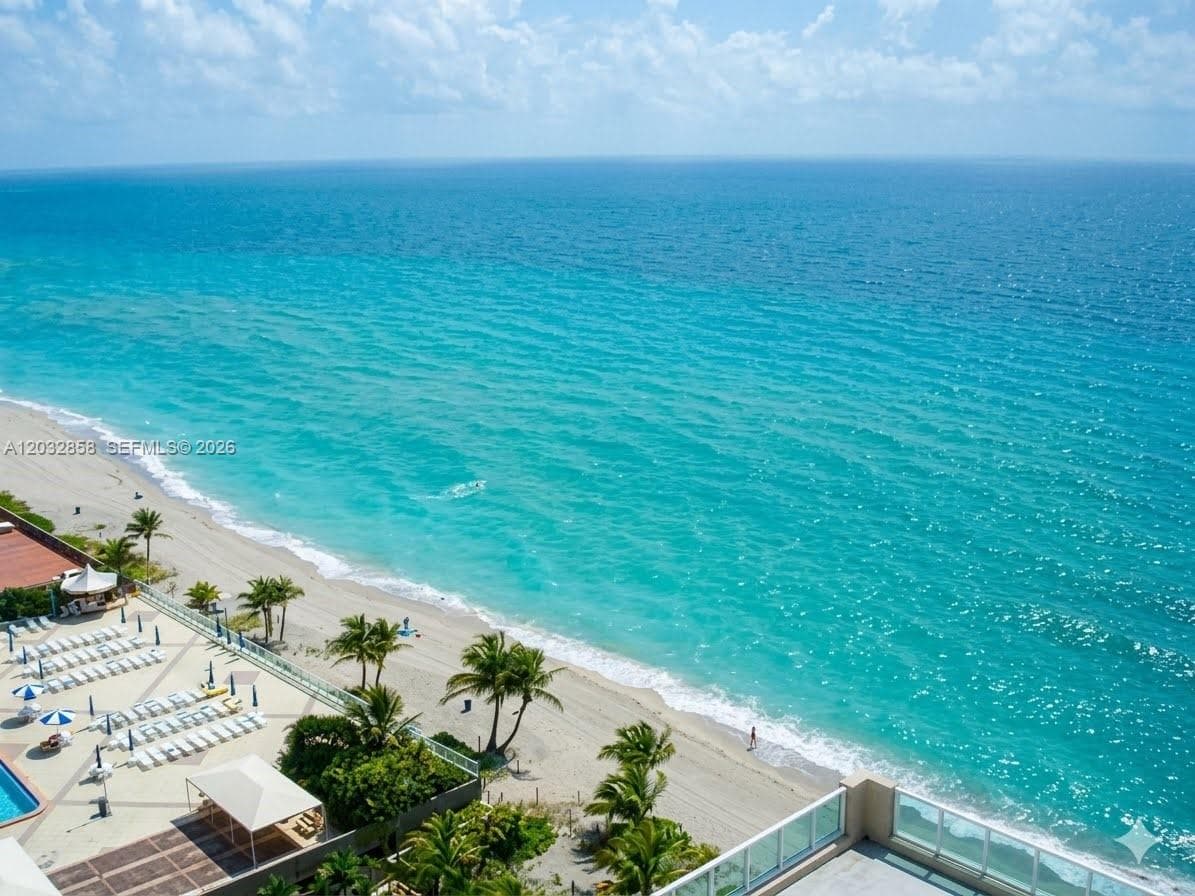 2080 S Ocean Dr 1512 photo 1