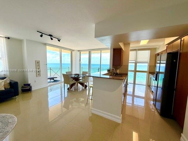 2080 S Ocean Dr 1512 photo 5