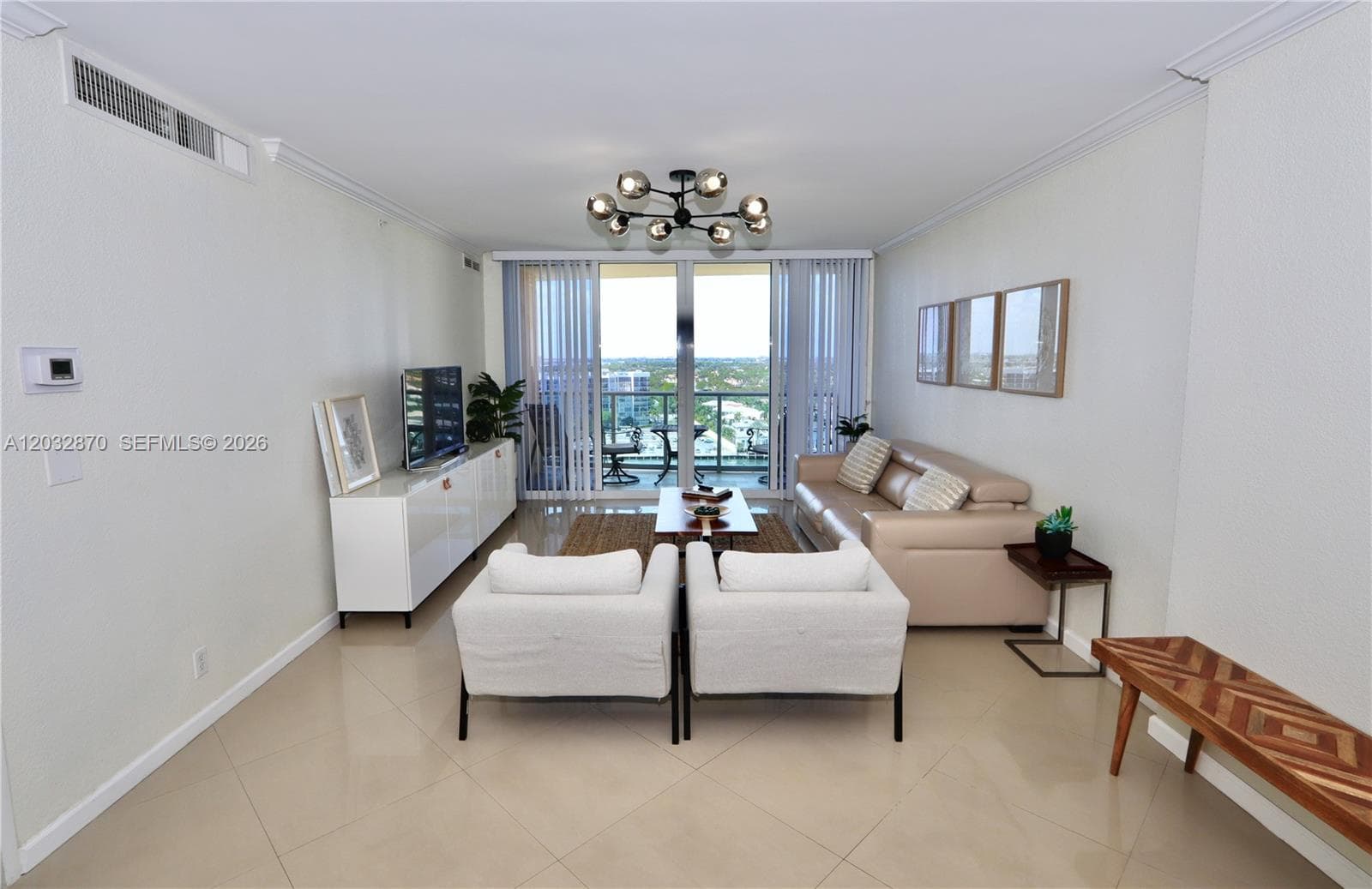 2501 S Ocean Dr 1430 photo 1