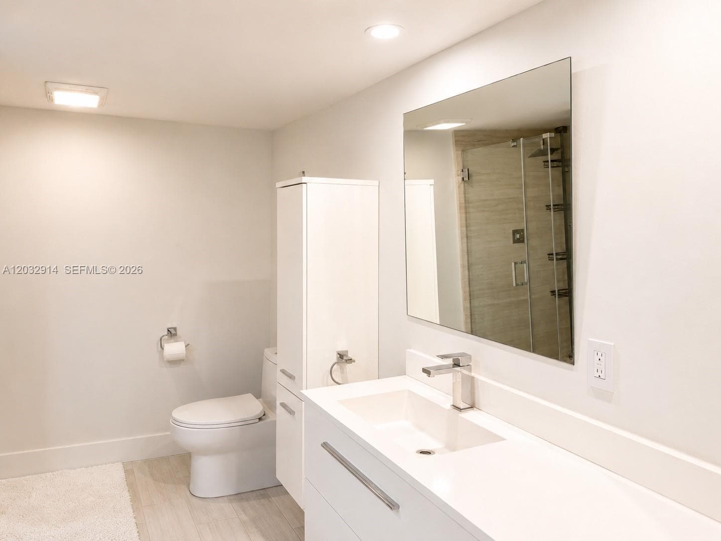 1865 S Ocean Dr 8I photo 15