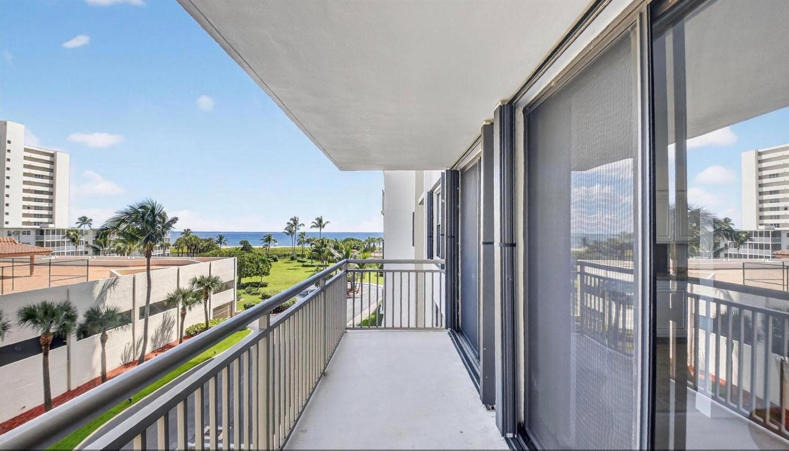 3400 N Ocean Drive 405 photo 23