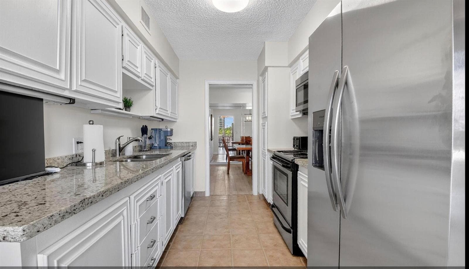 3400 N Ocean Drive 405 photo 5