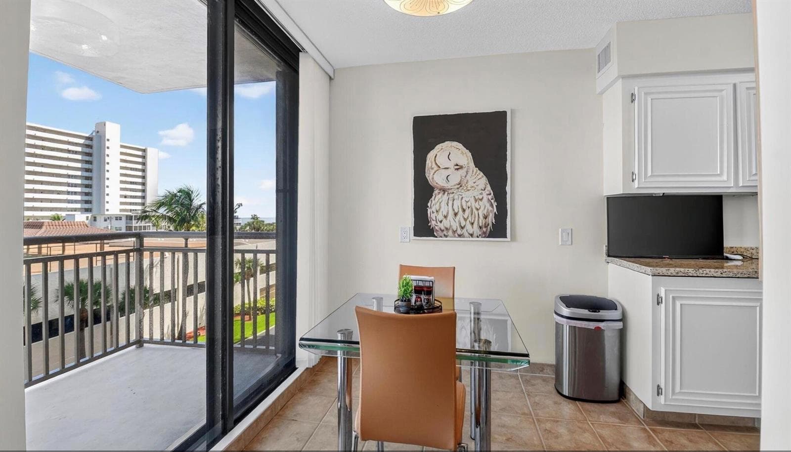 3400 N Ocean Drive 405 photo 4