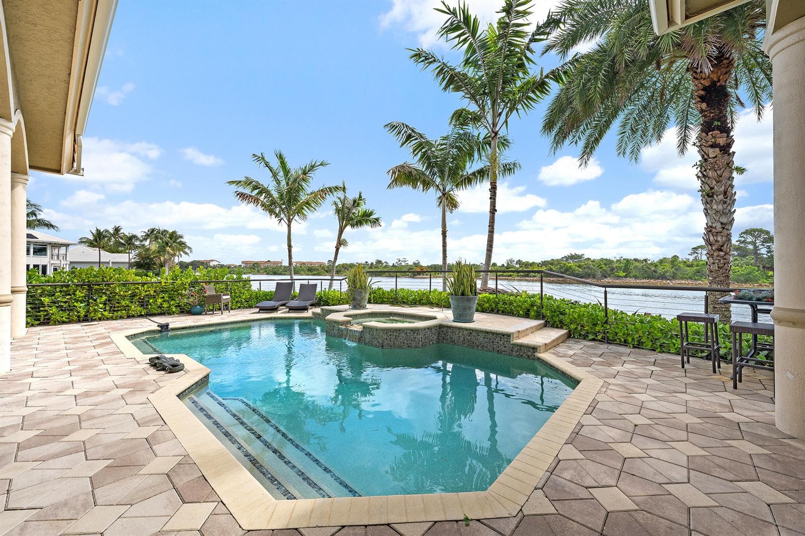 14324 Paradise Point Road photo 6