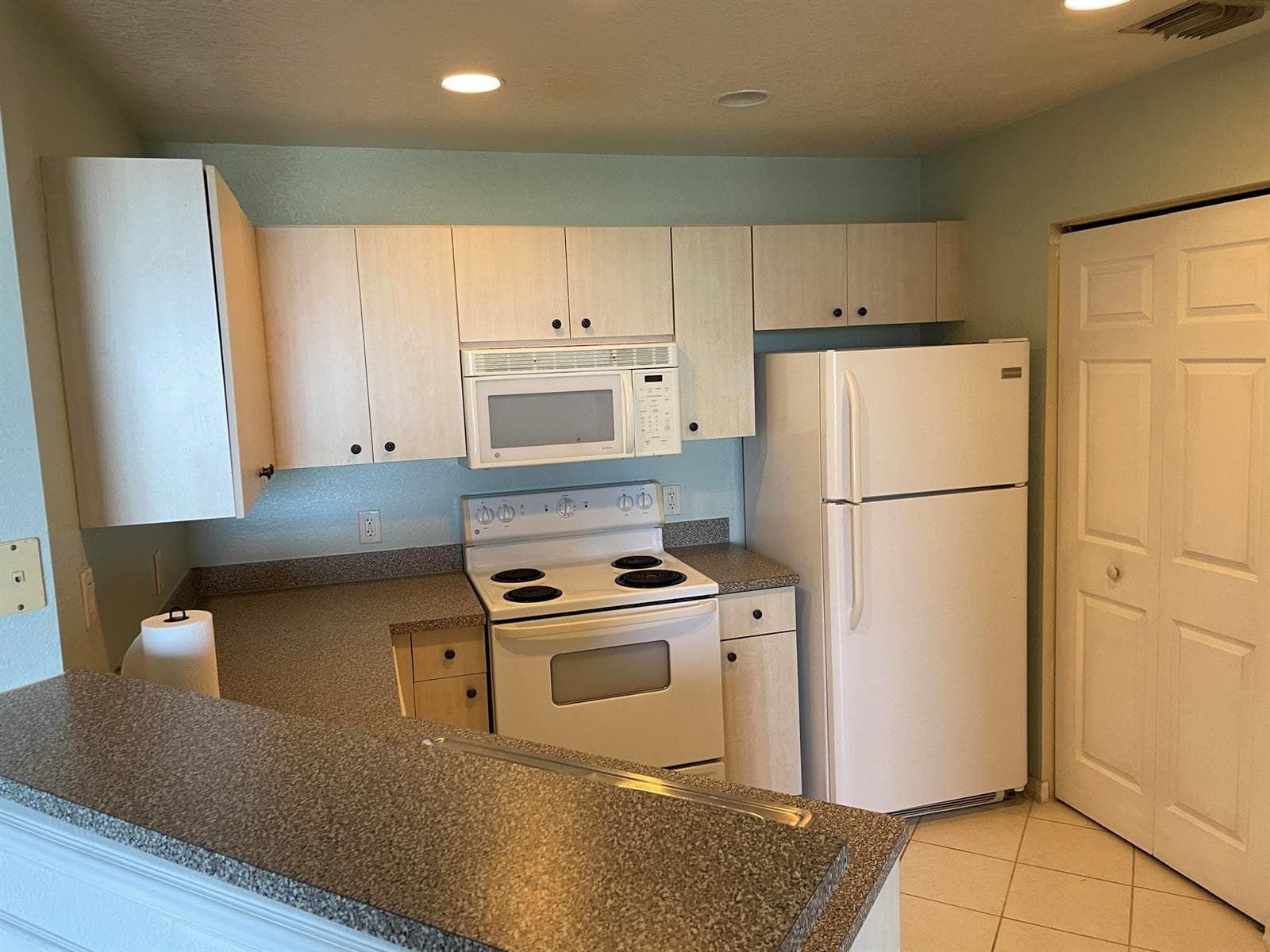 1801 N Flagler Drive 928 photo 7