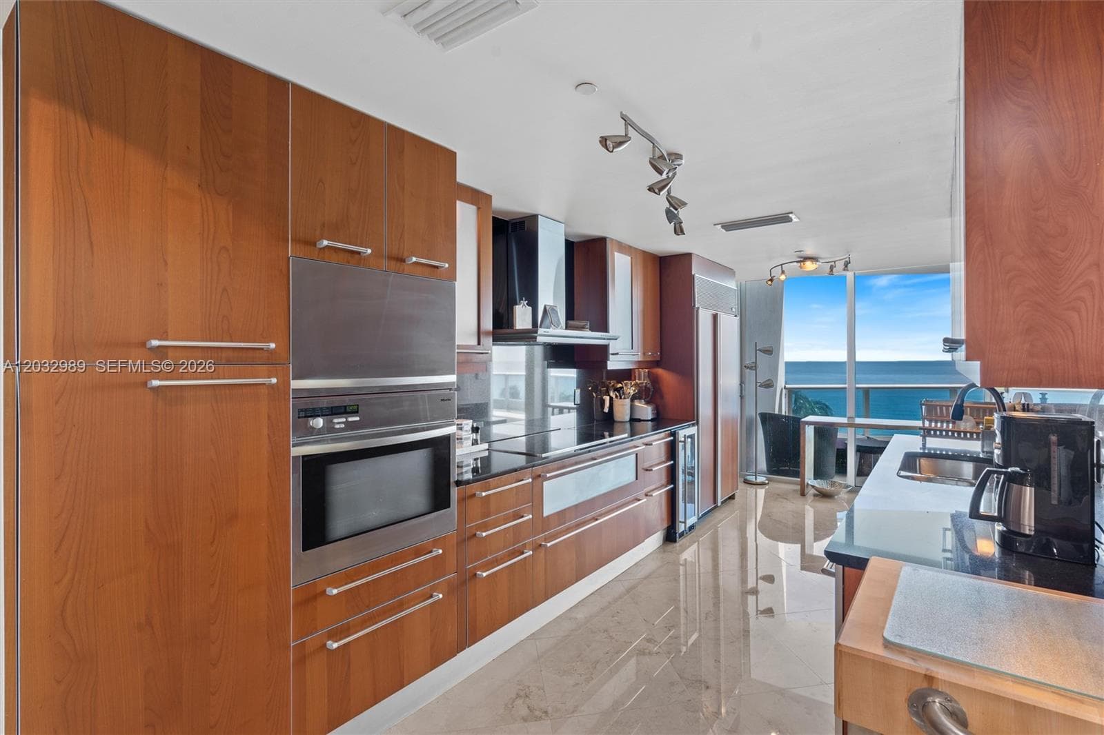1600 S Ocean Blvd 402 photo 9