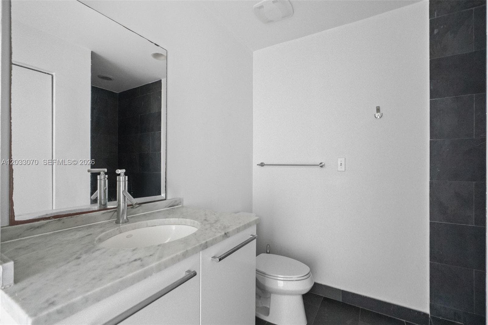 900 Biscayne Blvd 2304 photo 23