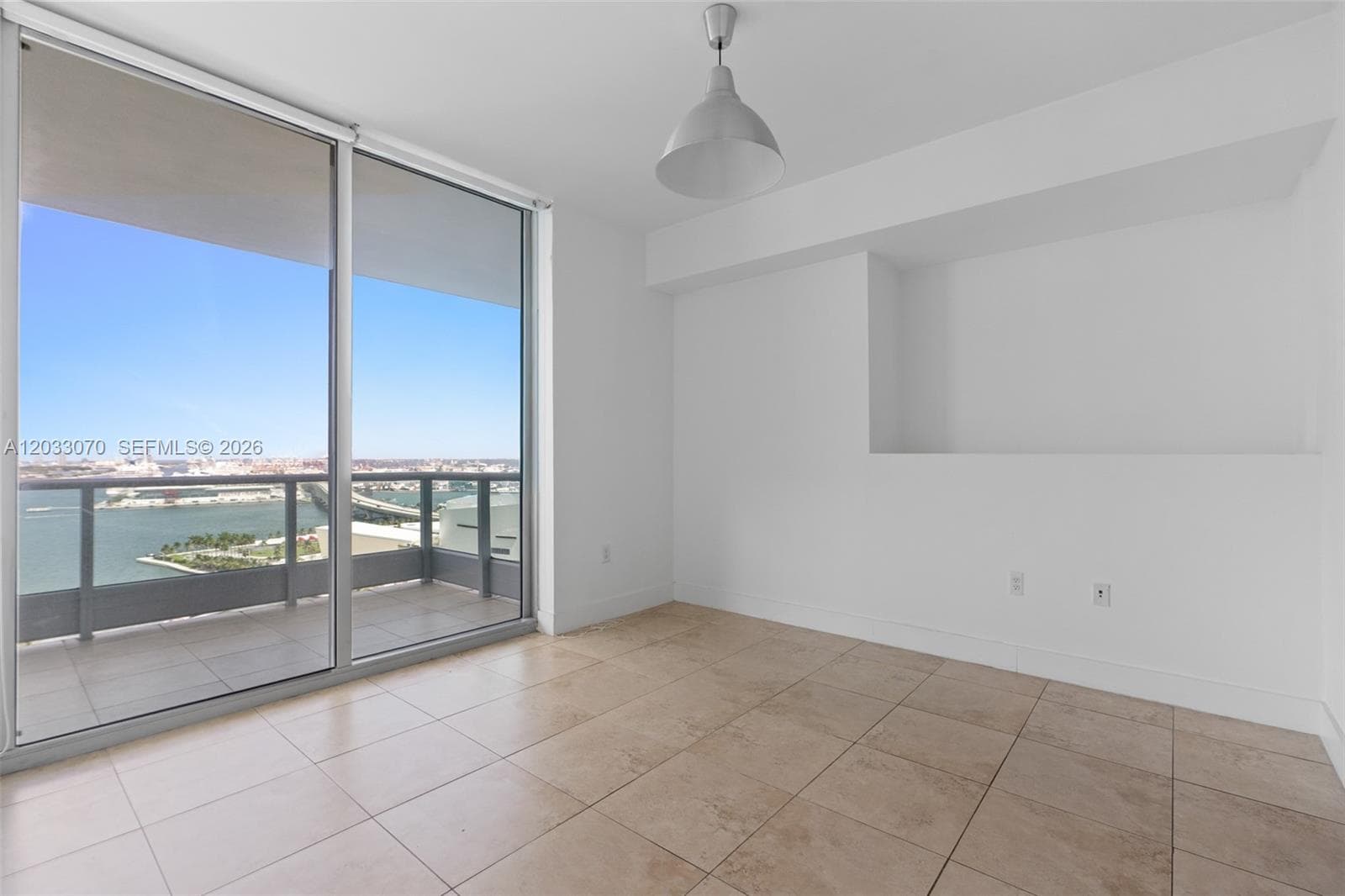 900 Biscayne Blvd 2304 photo 13