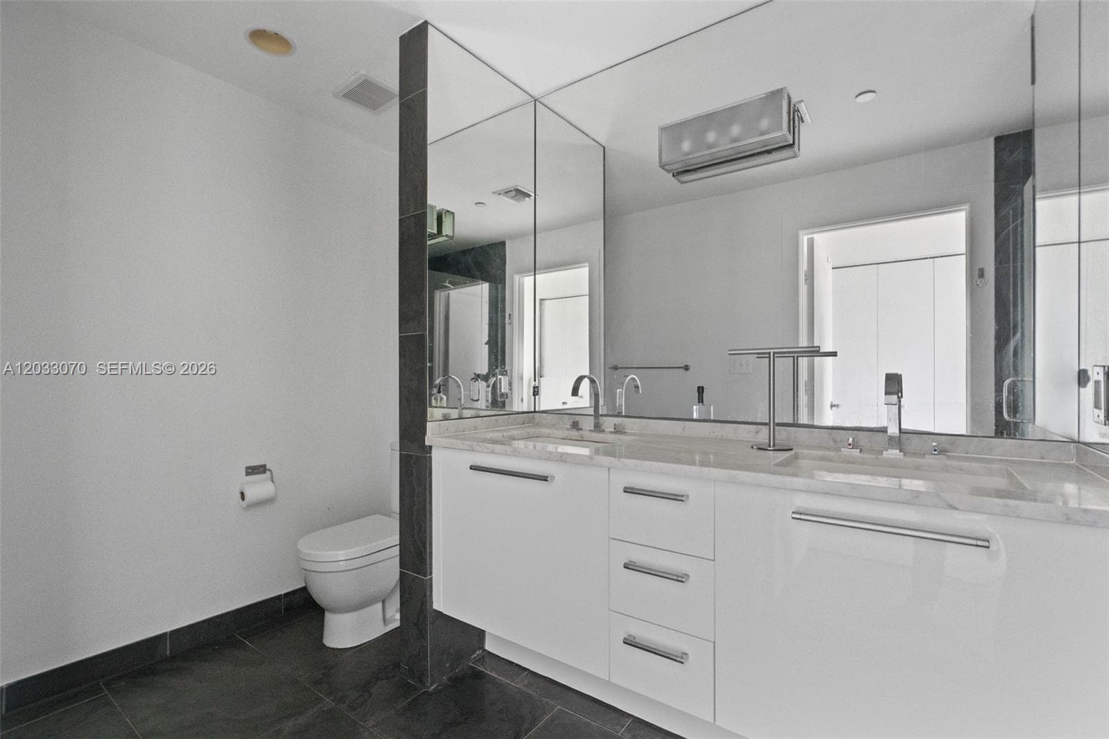 900 Biscayne Blvd 2304 photo 21