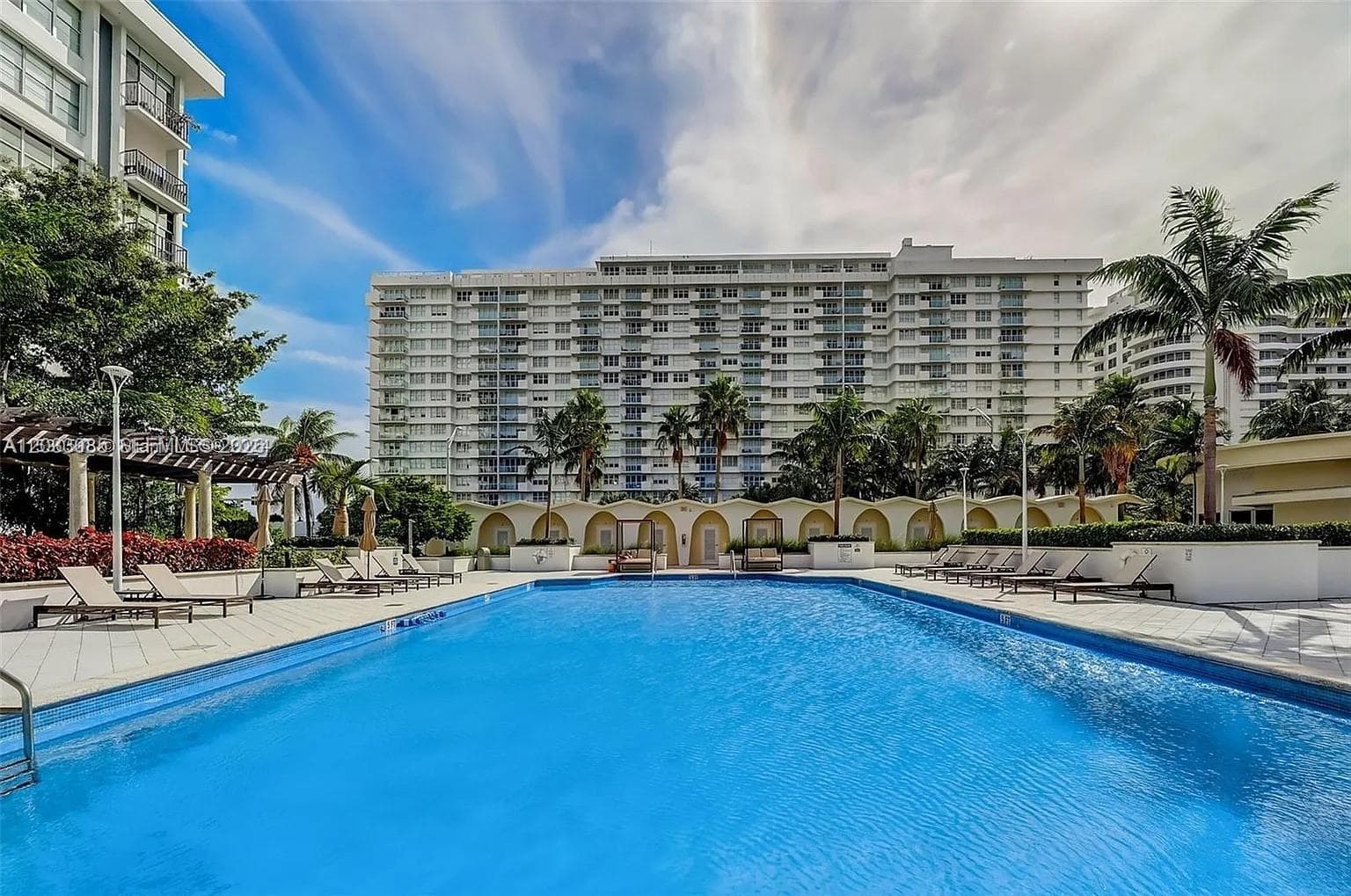 5600 Collins Ave 7W photo 10