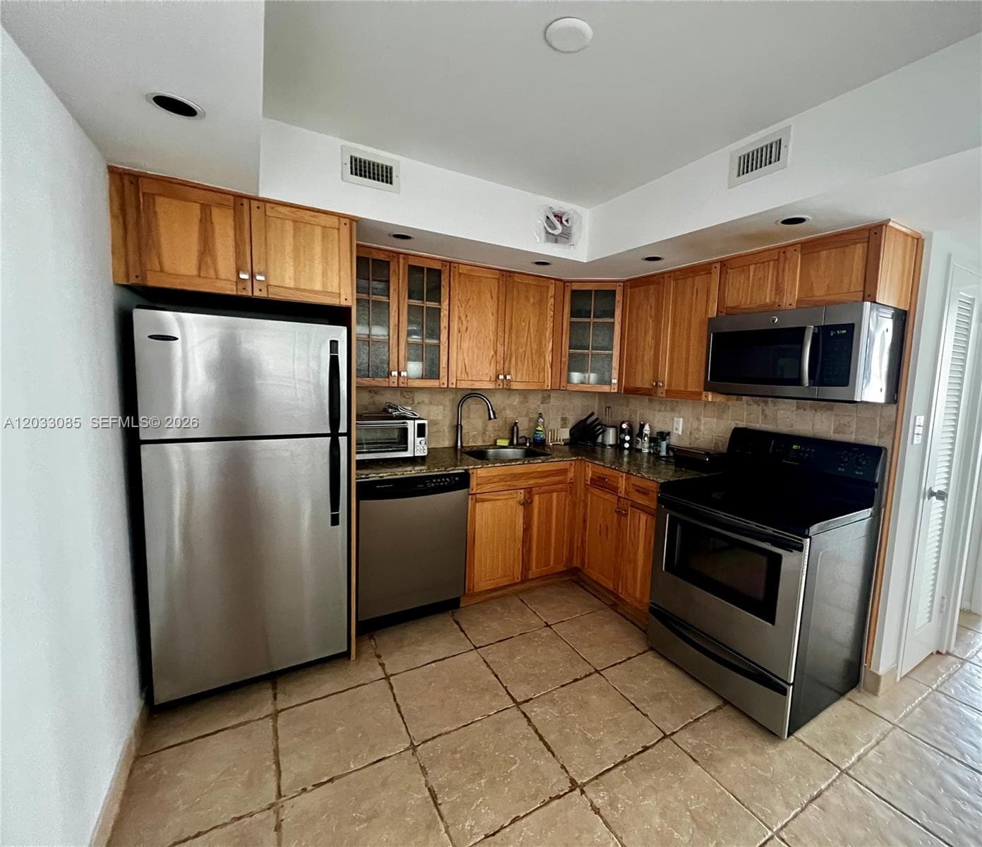 5600 Collins Ave 7W photo 4