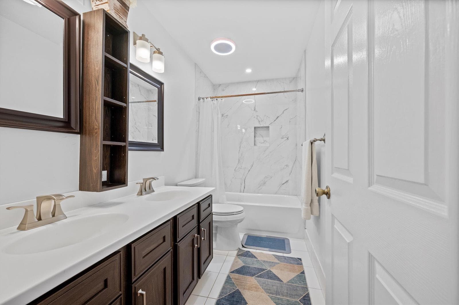 11124 Narragansett Bay Court photo 24
