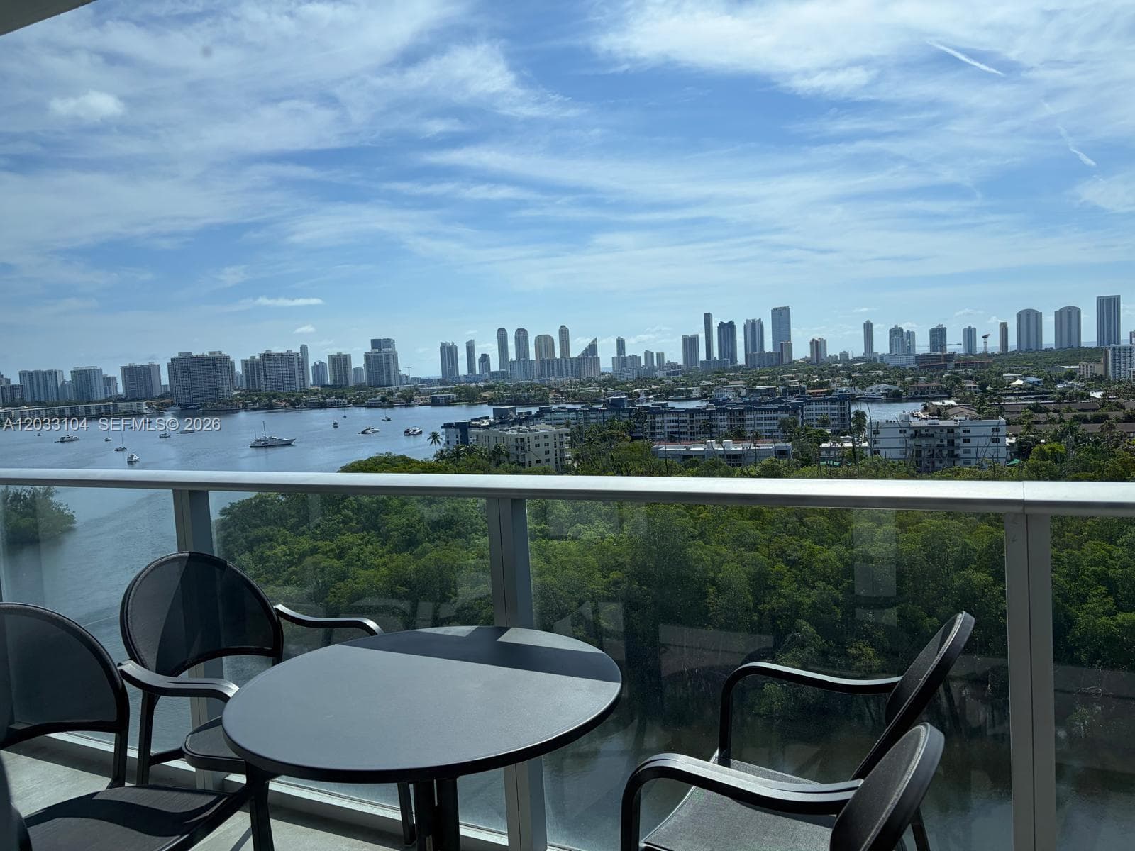 16385 Biscayne Blvd 1417 photo 3