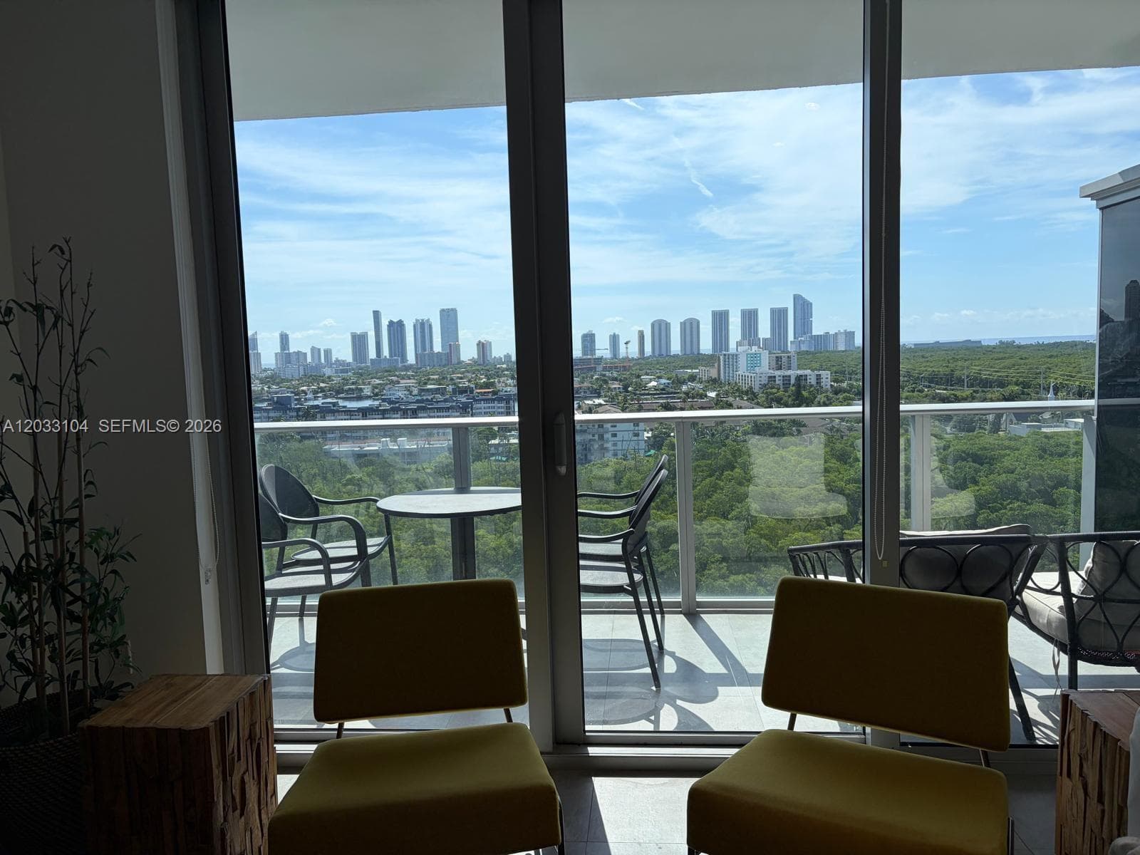 16385 Biscayne Blvd 1417 photo 10
