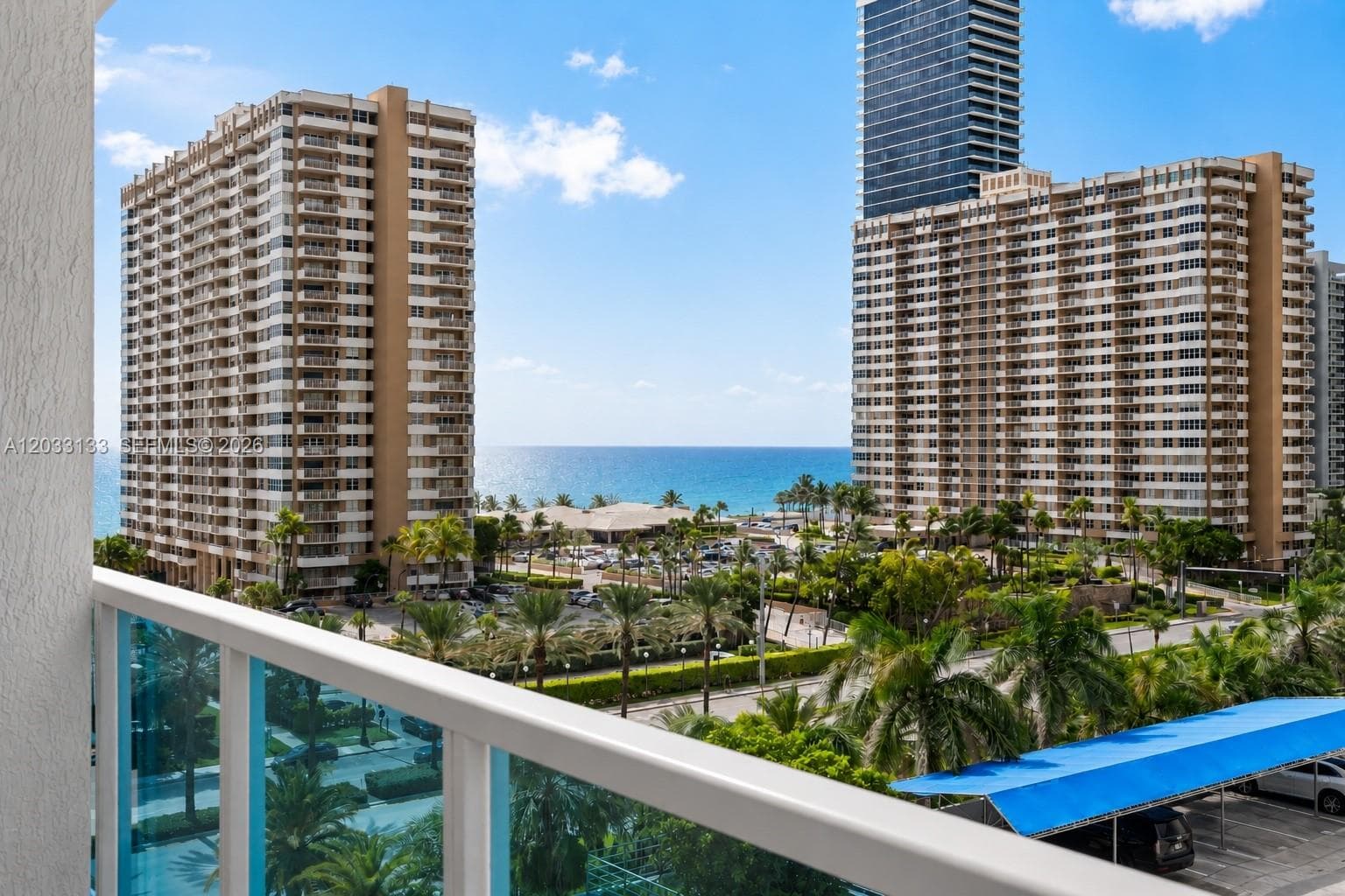 1945 S Ocean Dr 704 photo 4