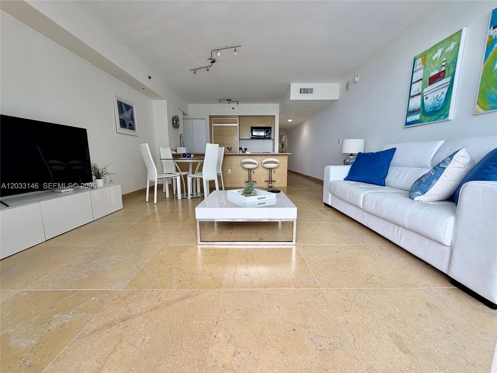 1830 S Ocean Dr 2412 photo 5