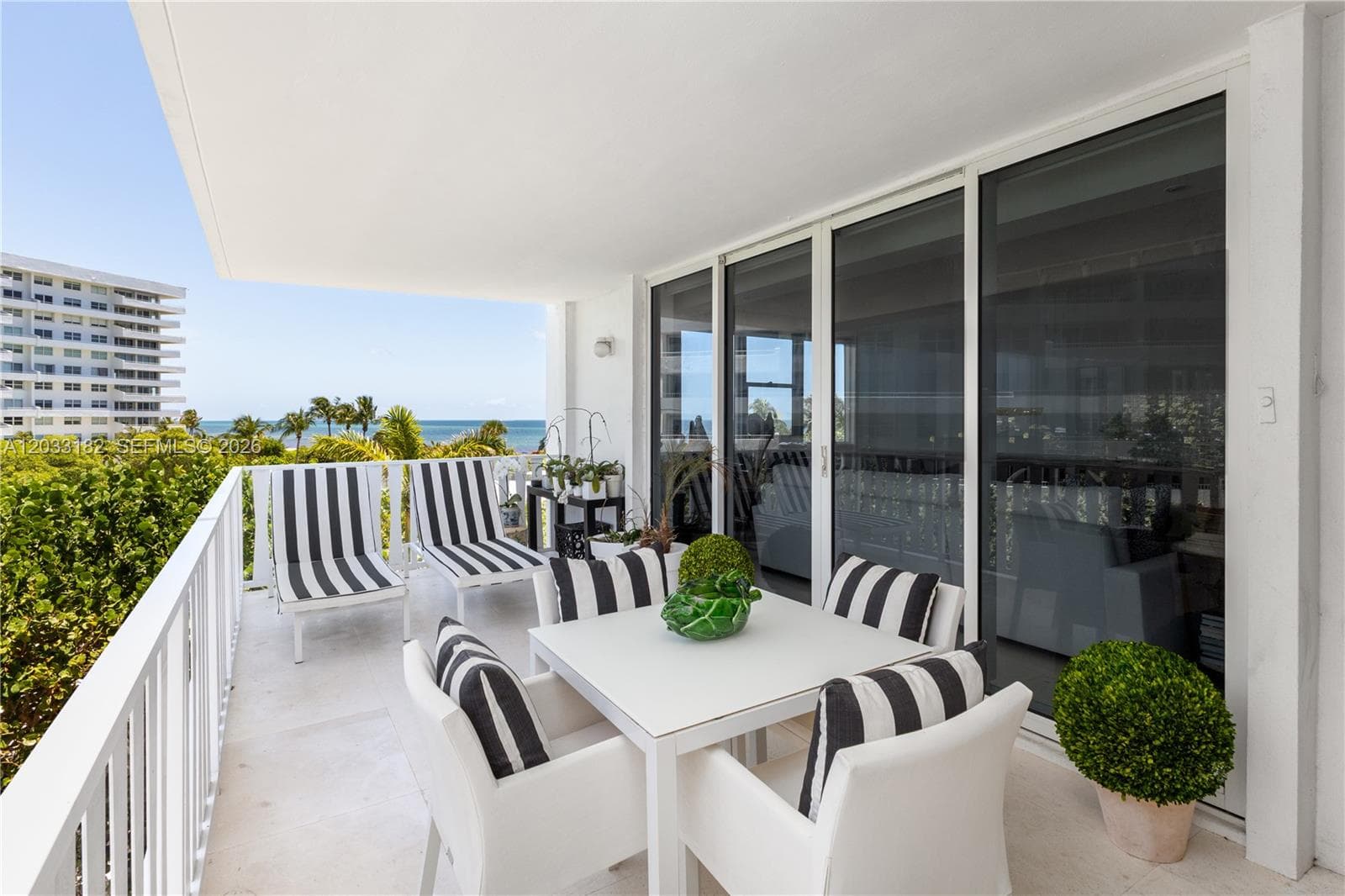 200 Ocean Lane Drive 409 photo 2