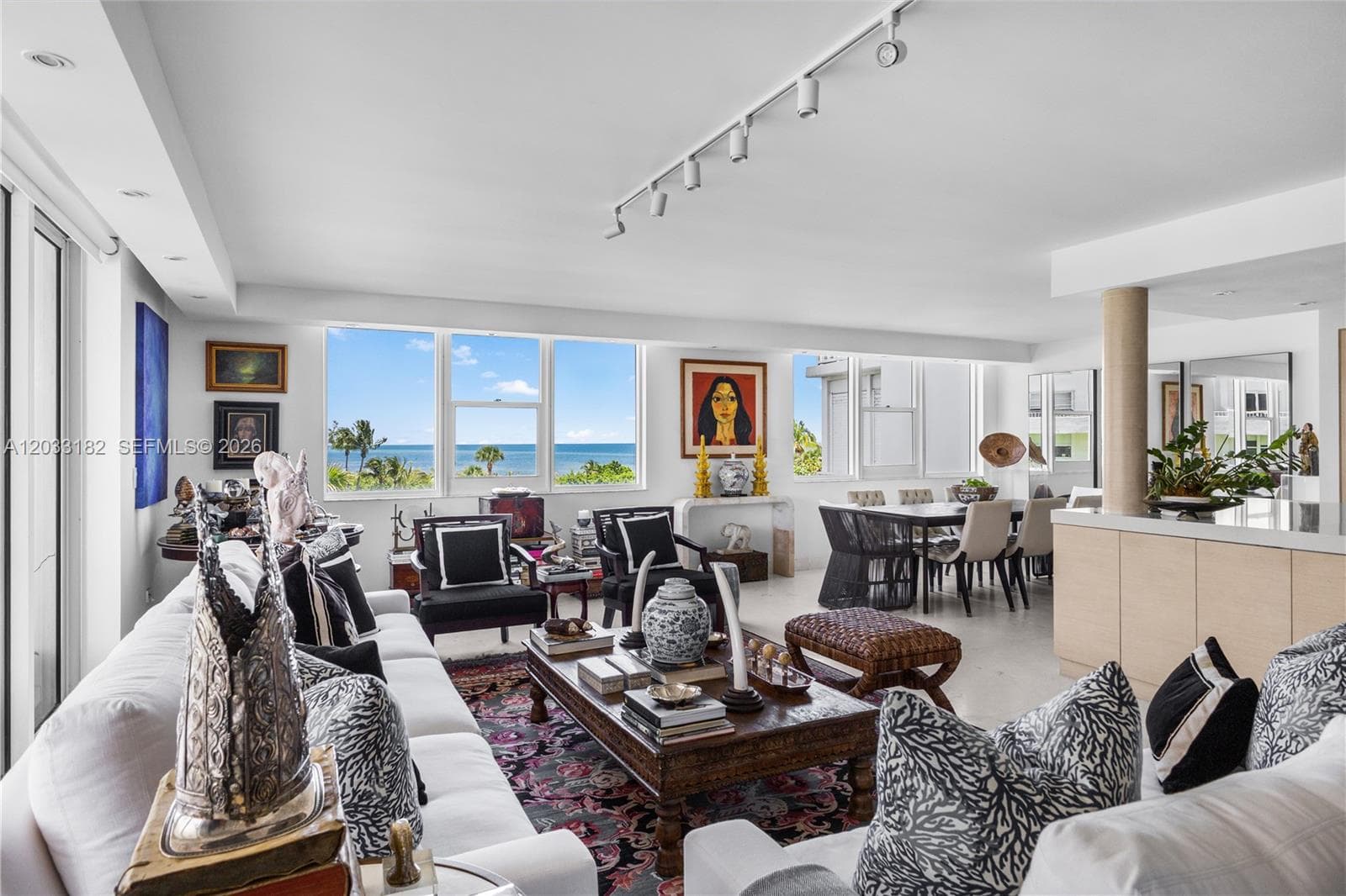 200 Ocean Lane Drive 409 photo 3