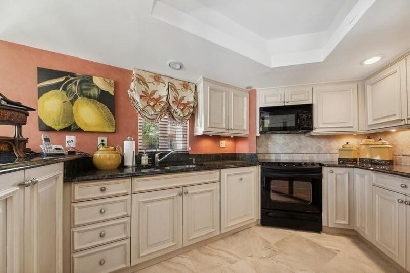 120 SE 5th Avenue 326 photo 5