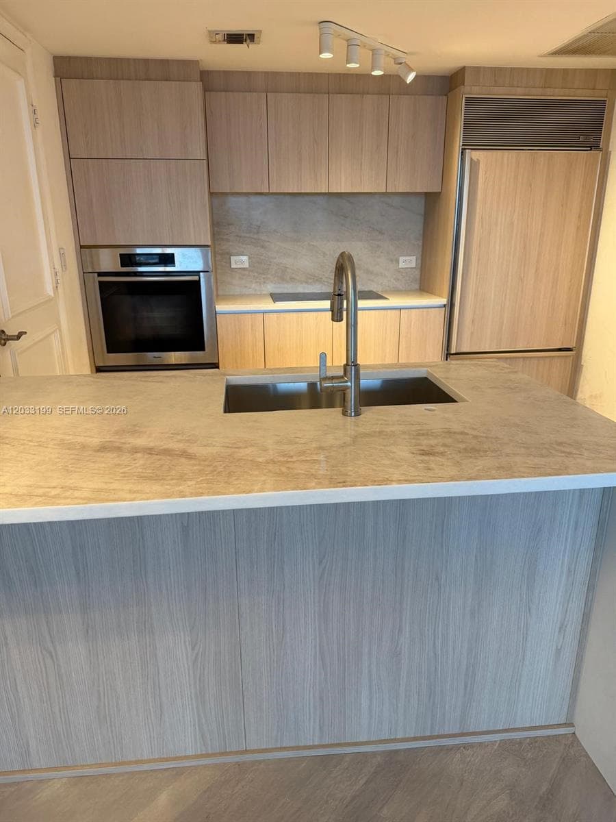 17201 Collins Ave 2209 photo 6