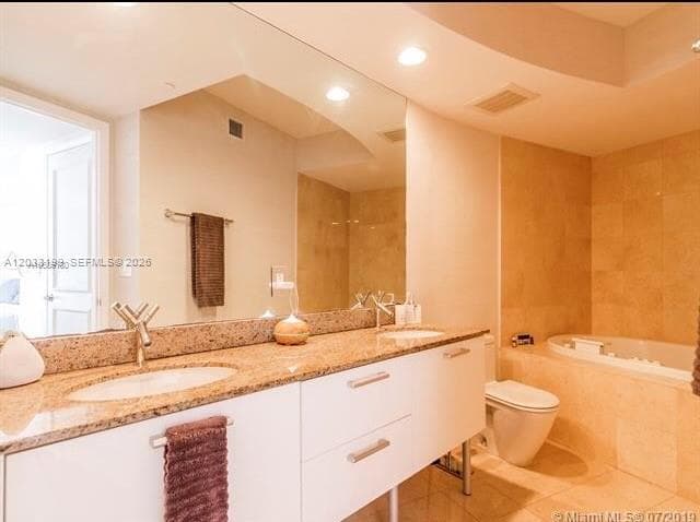 17201 Collins Ave 2209 photo 13