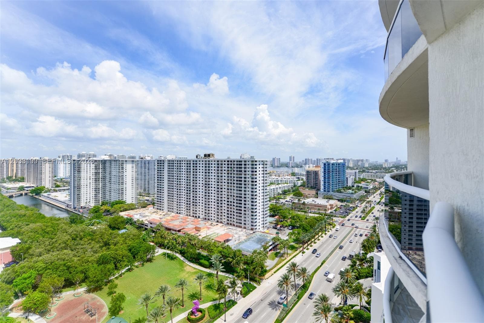 17201 Collins Ave 2209 photo 12
