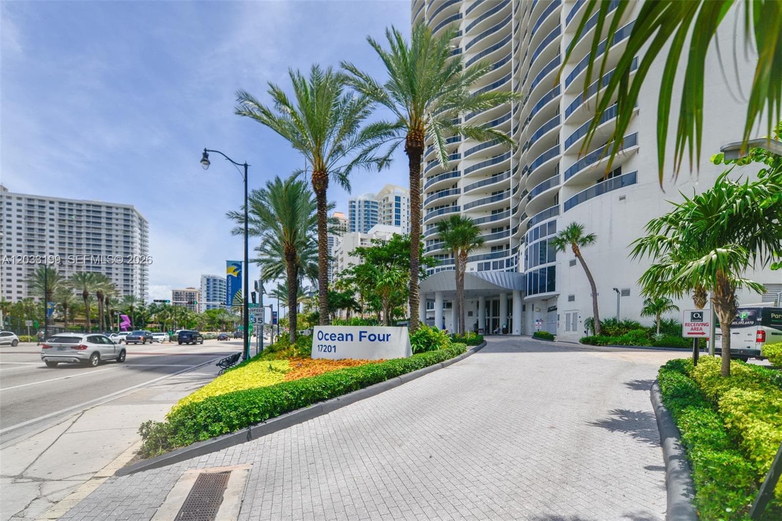 17201 Collins Ave 2209 photo 1