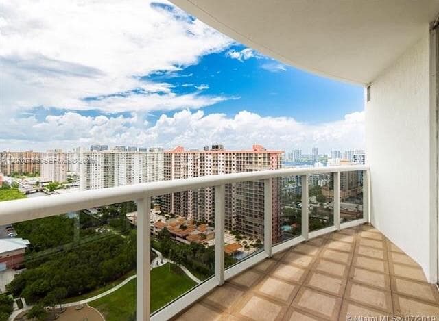 17201 Collins Ave 2209 photo 14