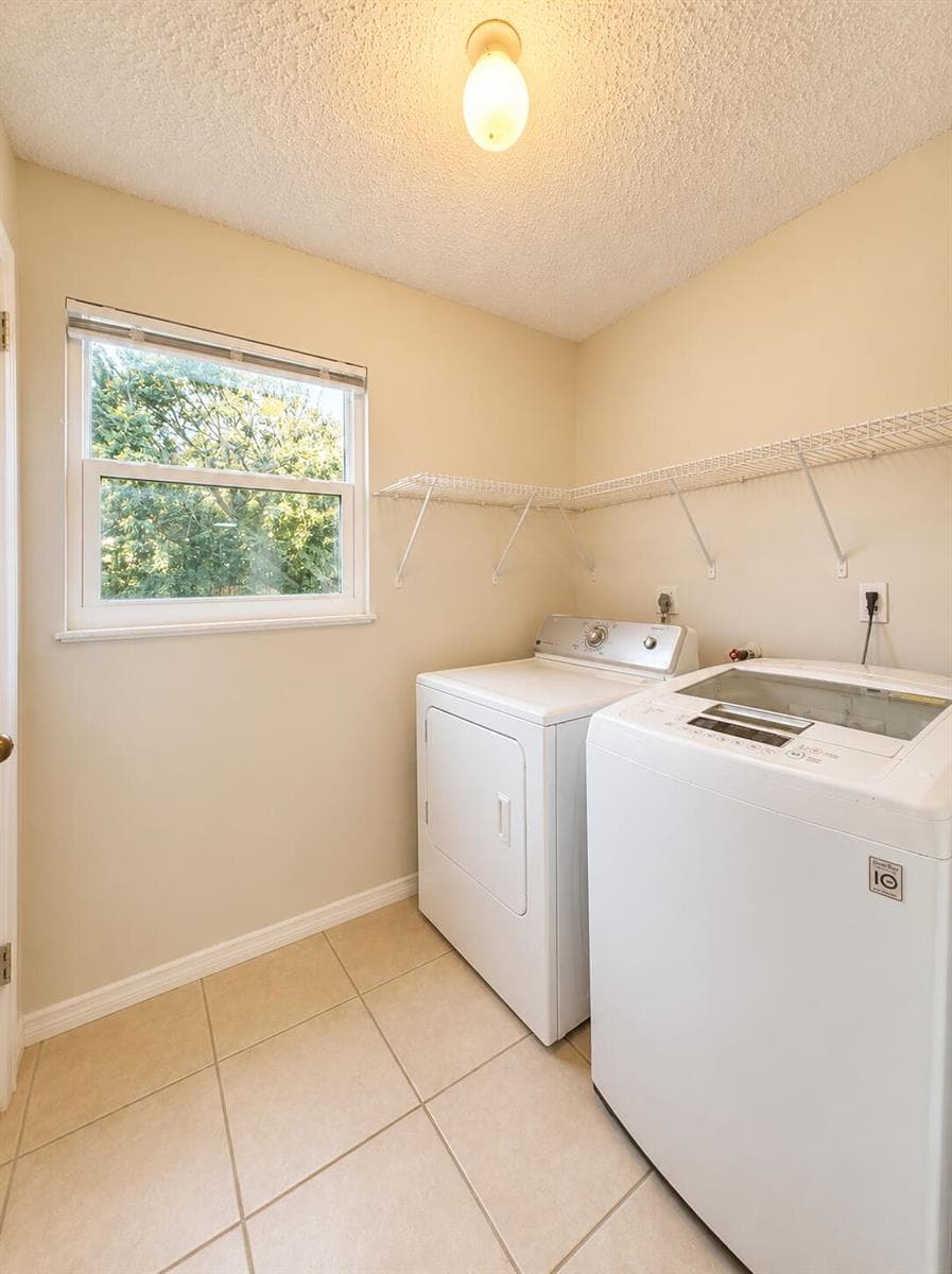 3666 SW Rivera Street photo 13