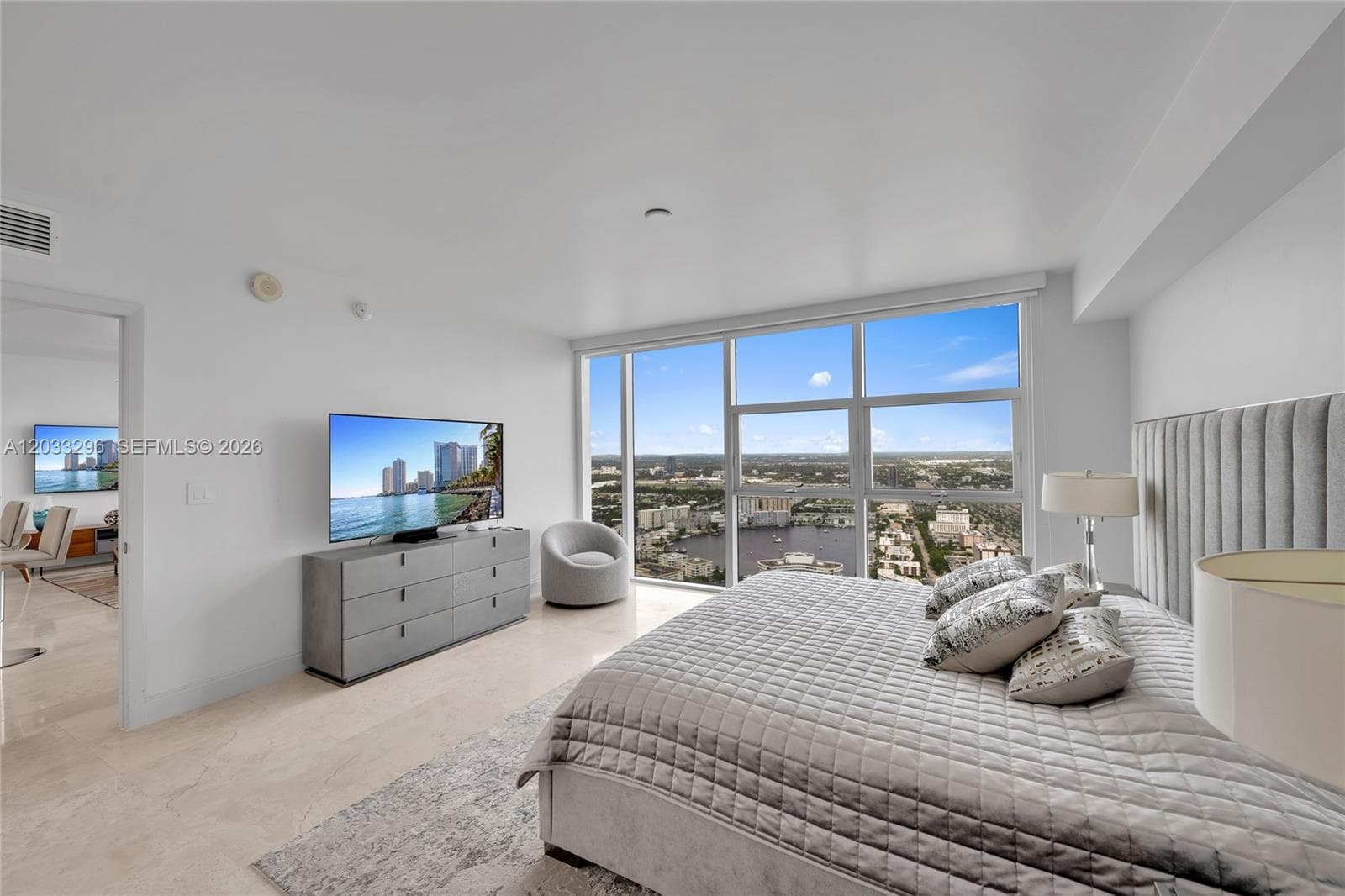 1830 S Ocean Dr 4807 photo 16