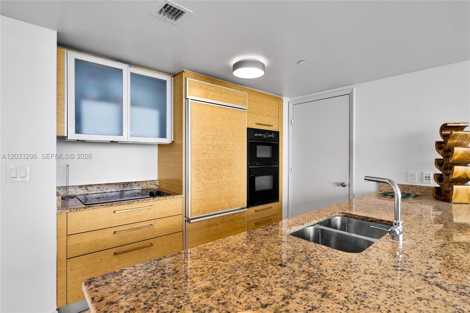 1830 S Ocean Dr 4807 photo 12