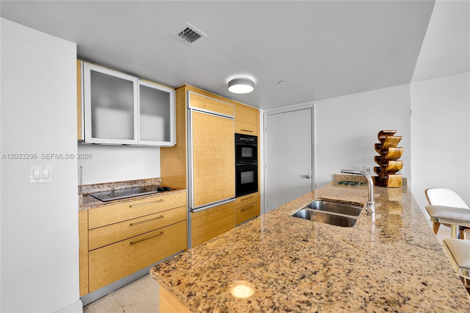 1830 S Ocean Dr 4807 photo 10