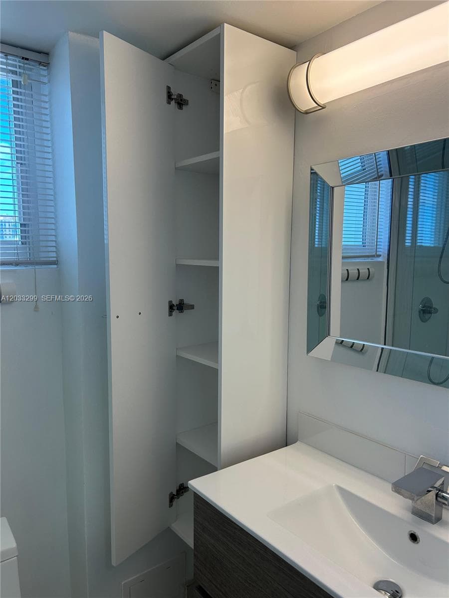 1255 Collins Ave 807 photo 13